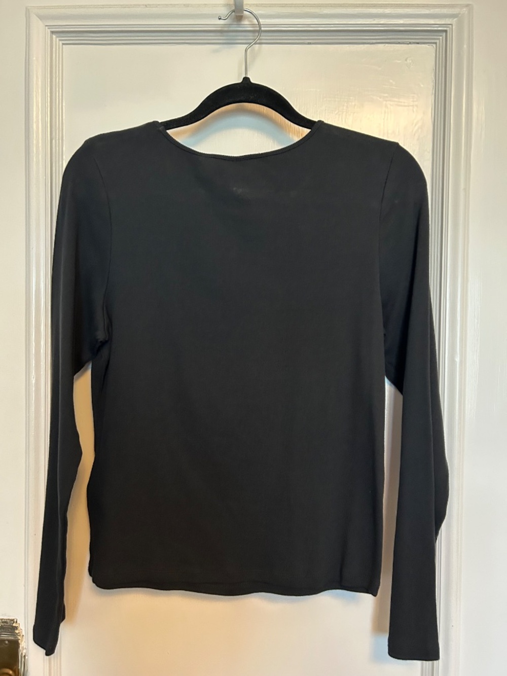 Levi's Ribbed Black Top - Picture 3 of 3